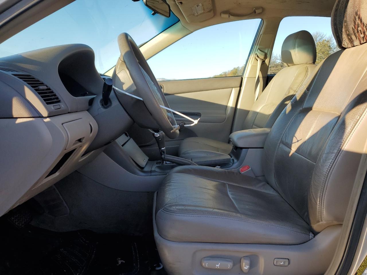 2005 TOYOTA CAMRY