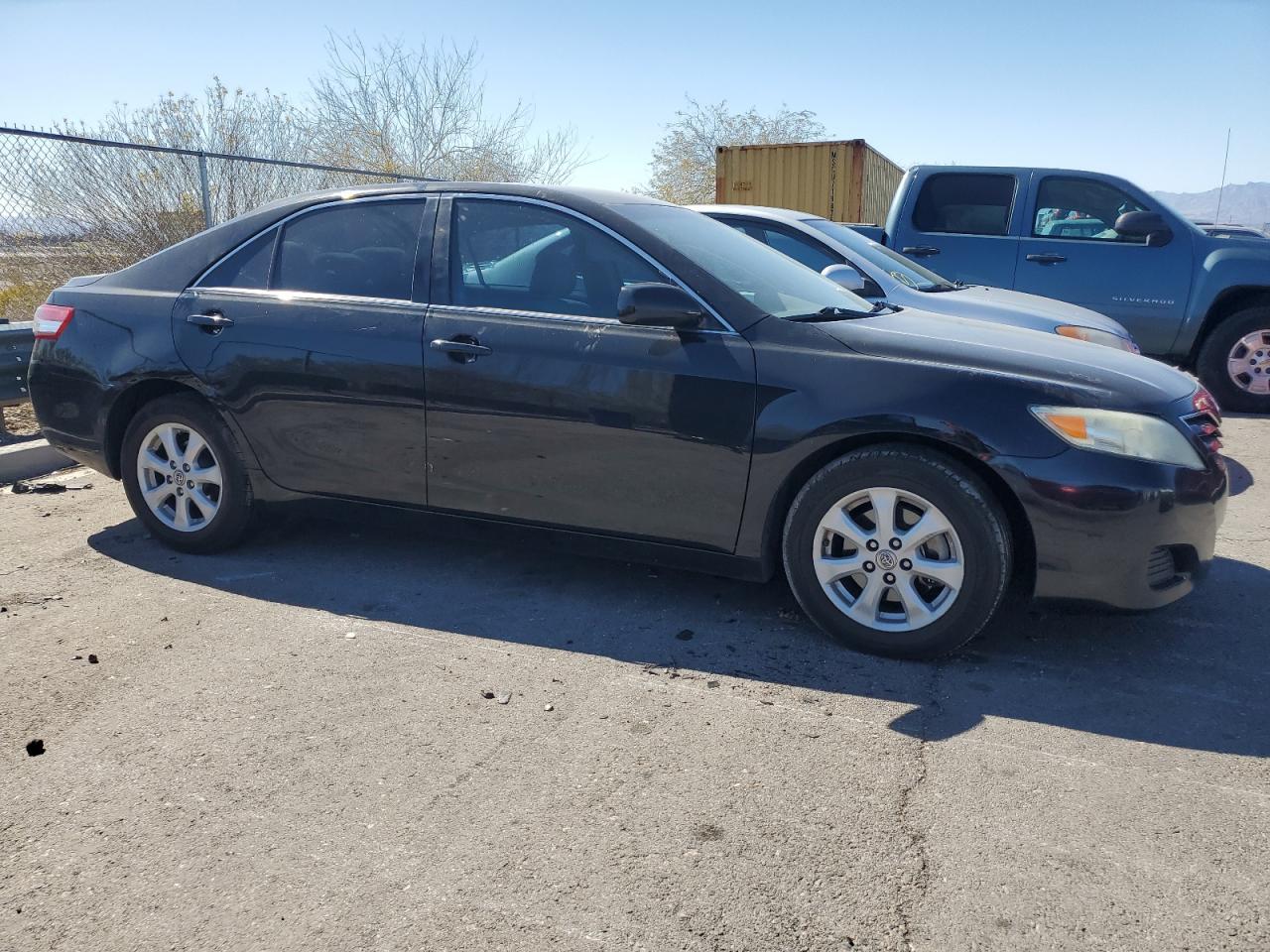 2011 TOYOTA CAMRY