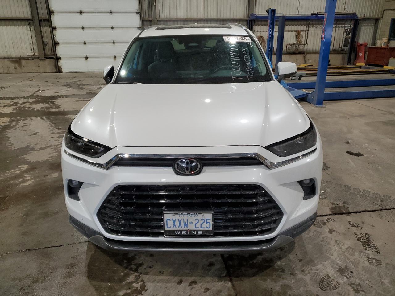 2024 TOYOTA HIGHLANDER