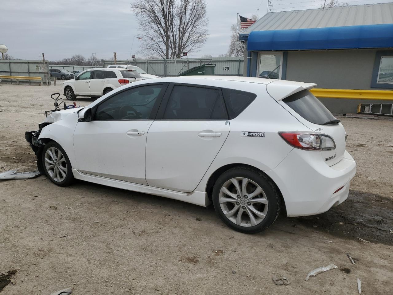 2011 MAZDA 3