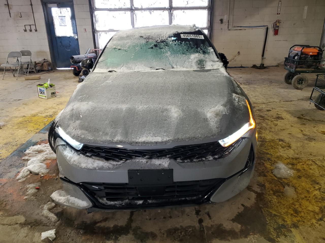 2023 KIA K5