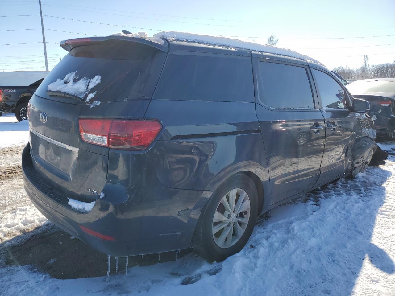 2016 KIA SEDONA
