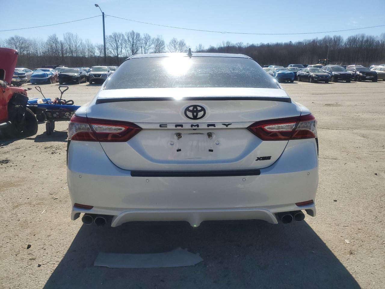 2019 TOYOTA CAMRY