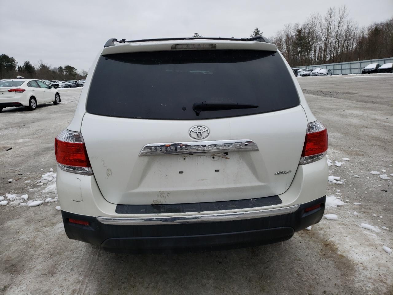 2012 TOYOTA HIGHLANDER
