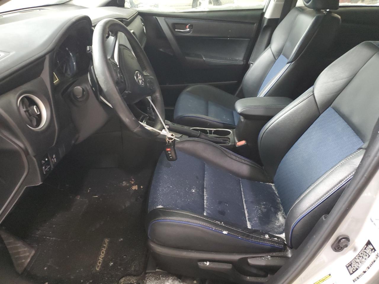 2017 TOYOTA COROLLA