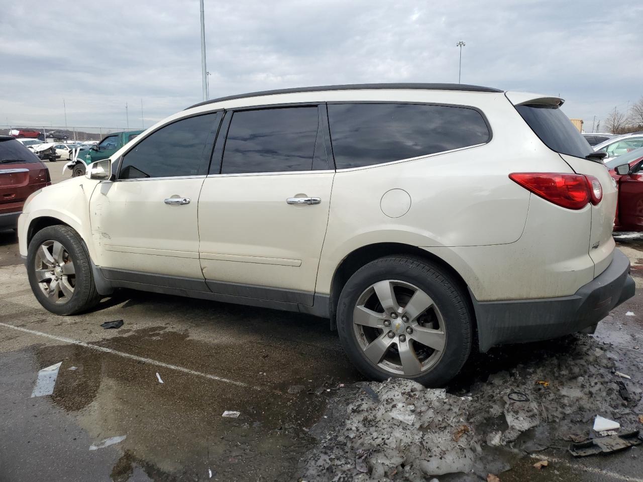 2011 CHEVROLET TRAVERSE