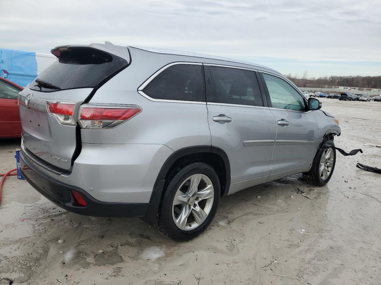 2015 TOYOTA HIGHLANDER