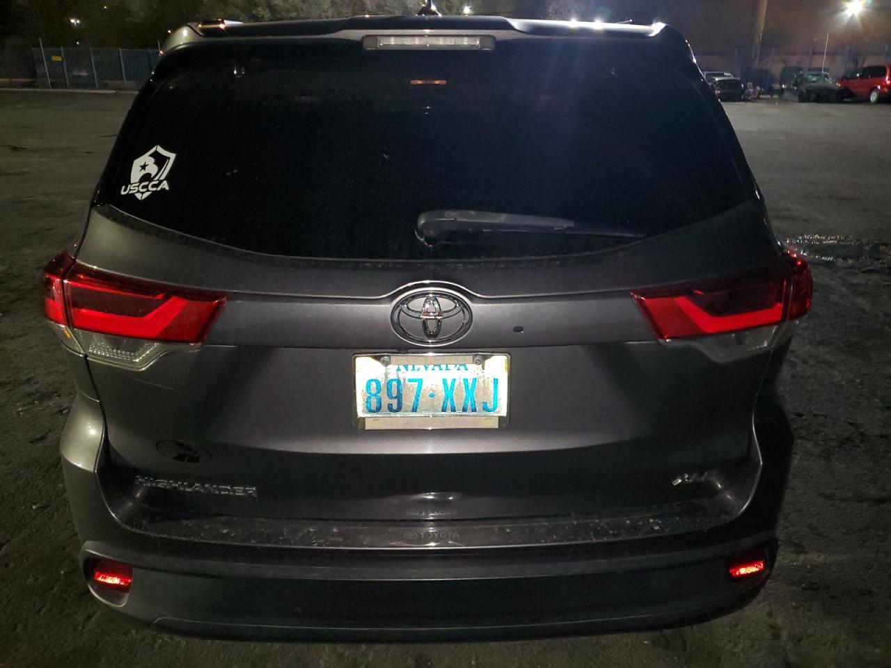 2018 TOYOTA HIGHLANDER