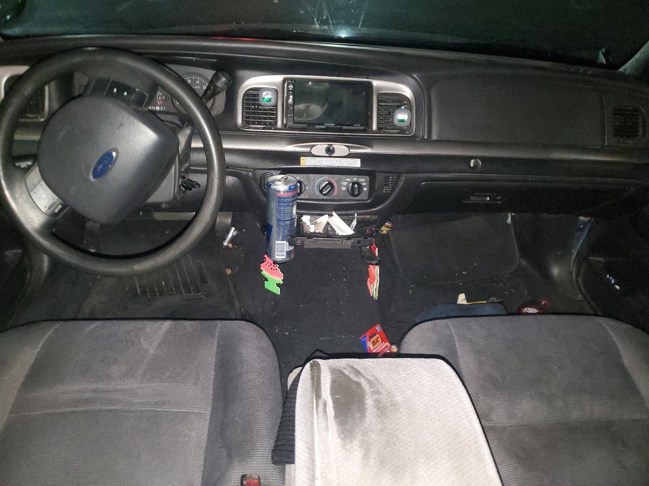 2008 FORD Crown Victoria