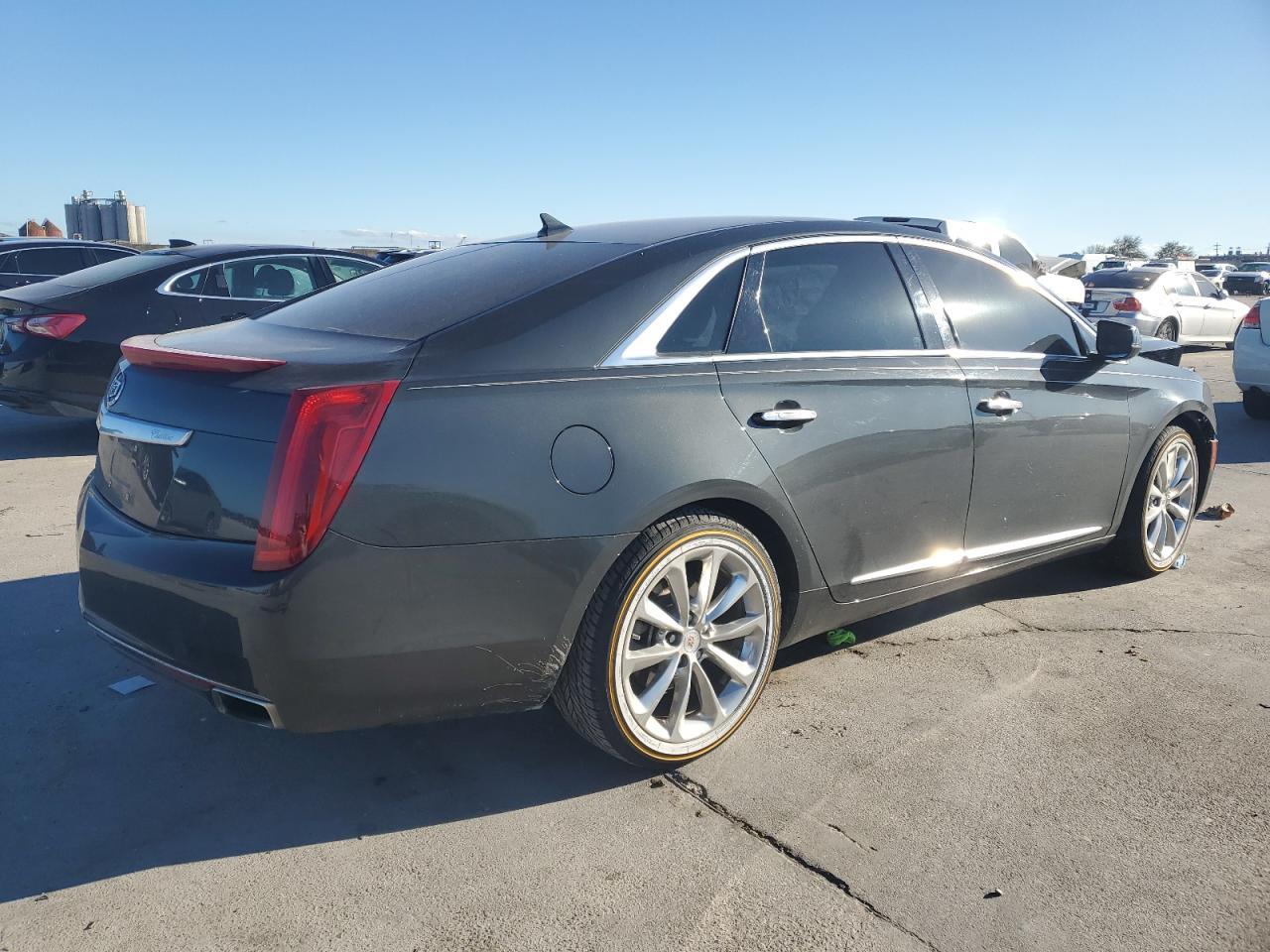 2014 CADILLAC XTS