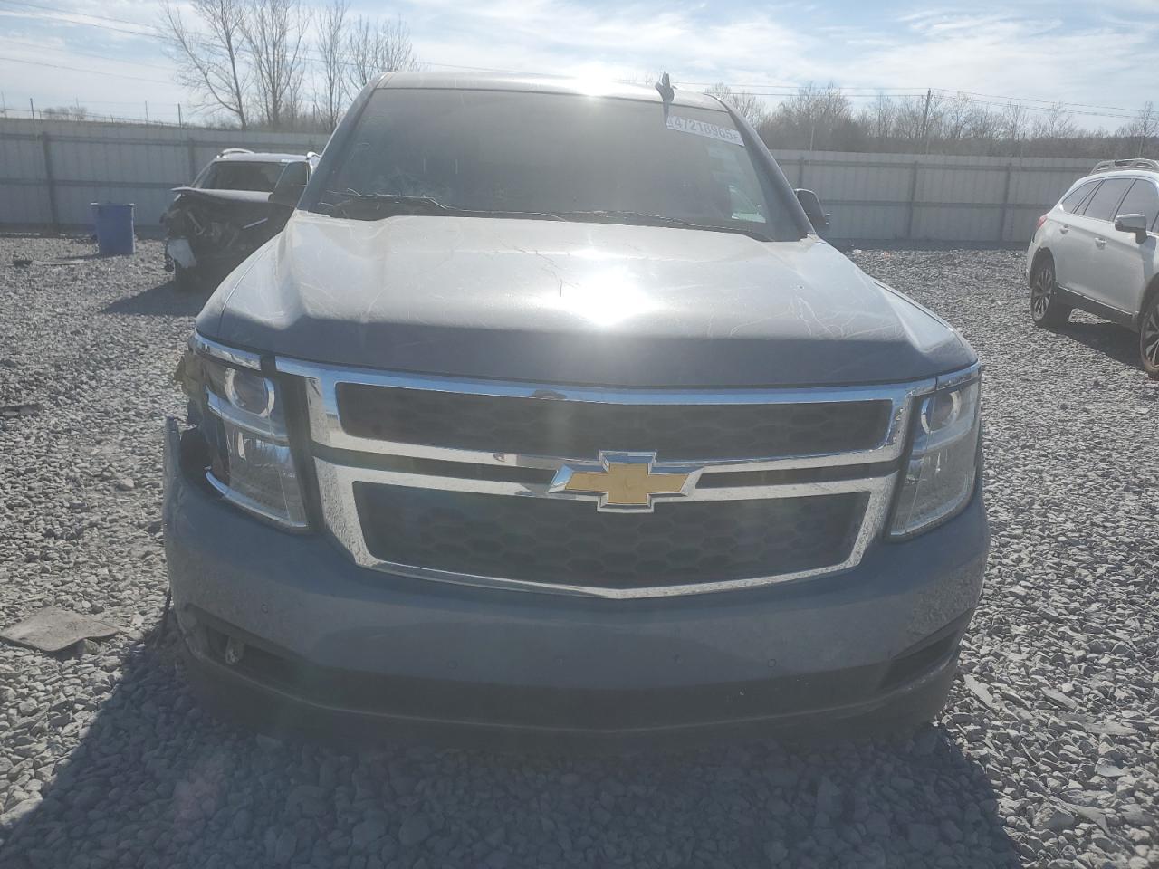 2016 CHEVROLET Suburban