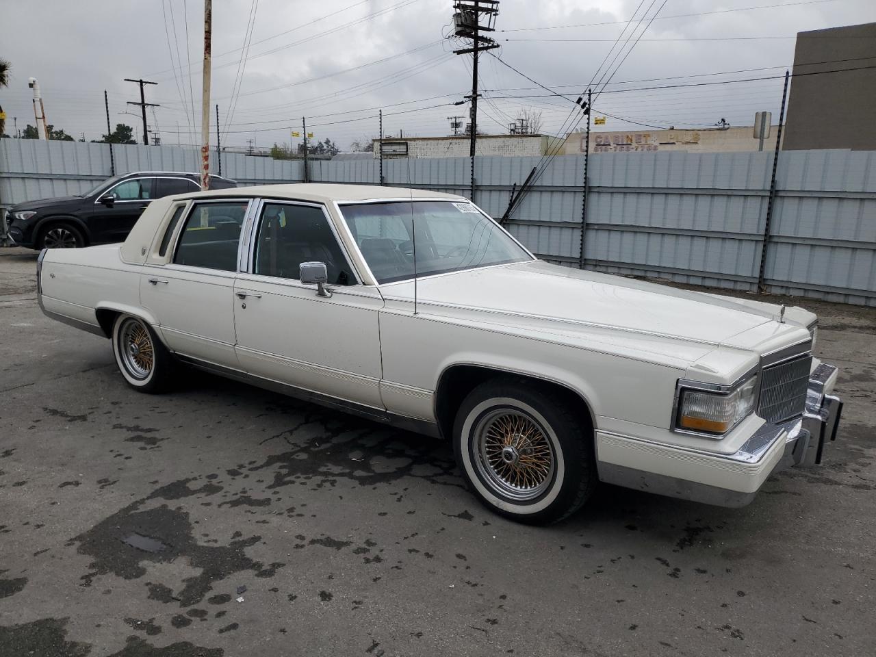 1991 CADILLAC Brougham