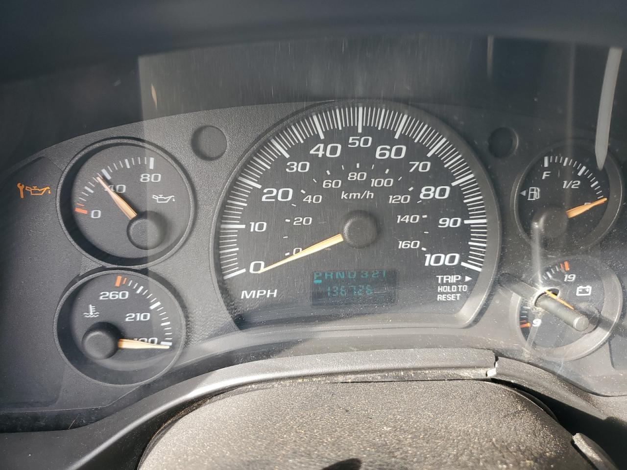 2005 CHEVROLET Express 3500