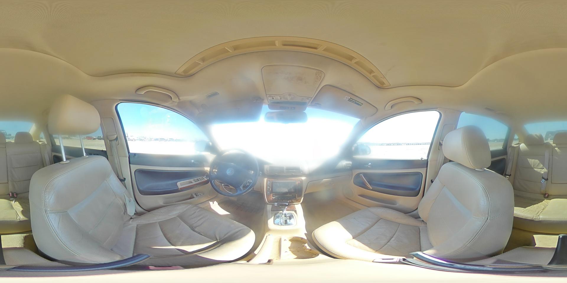 2004 VOLKSWAGEN Passat