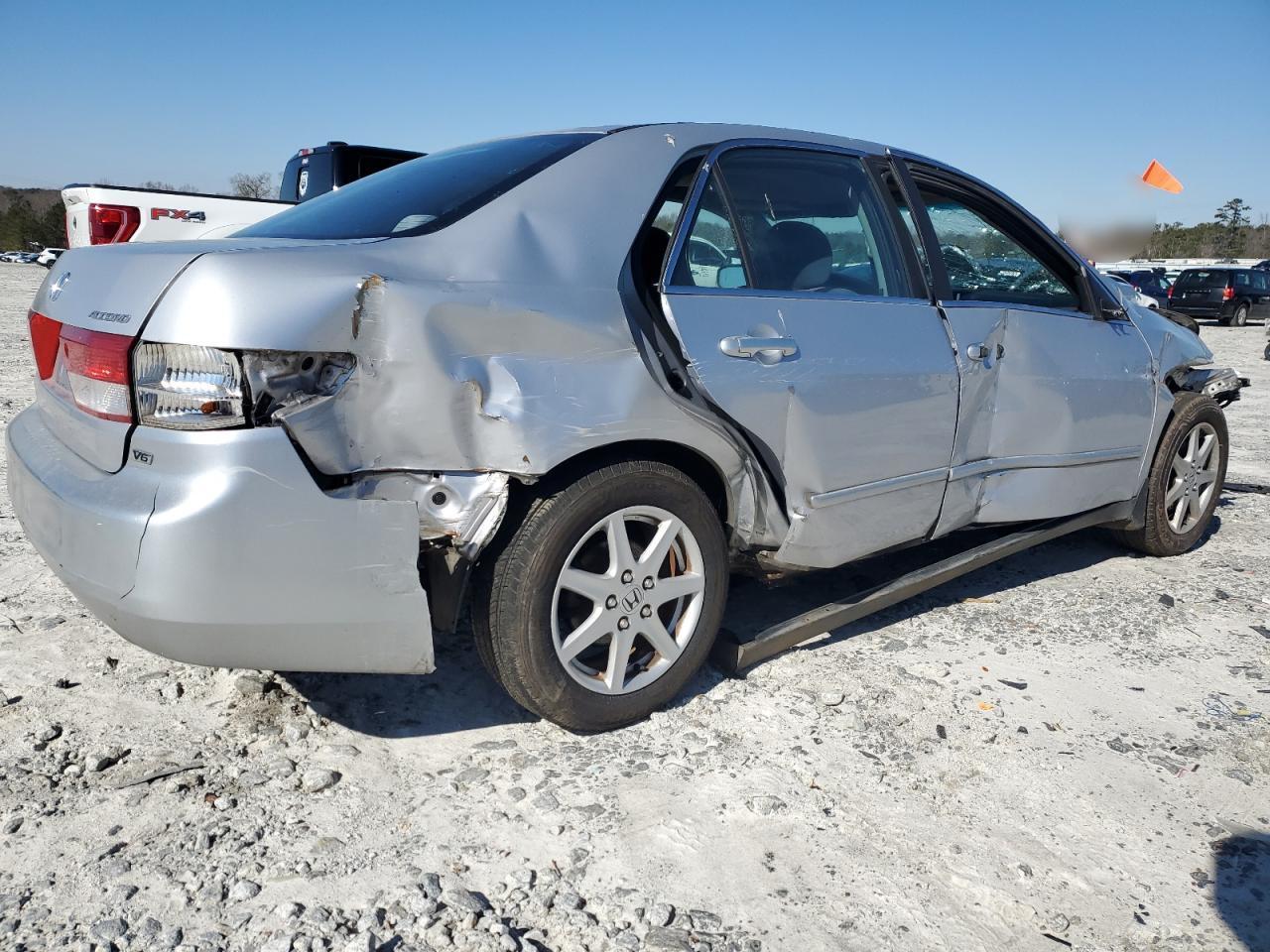 2004 HONDA ACCORD
