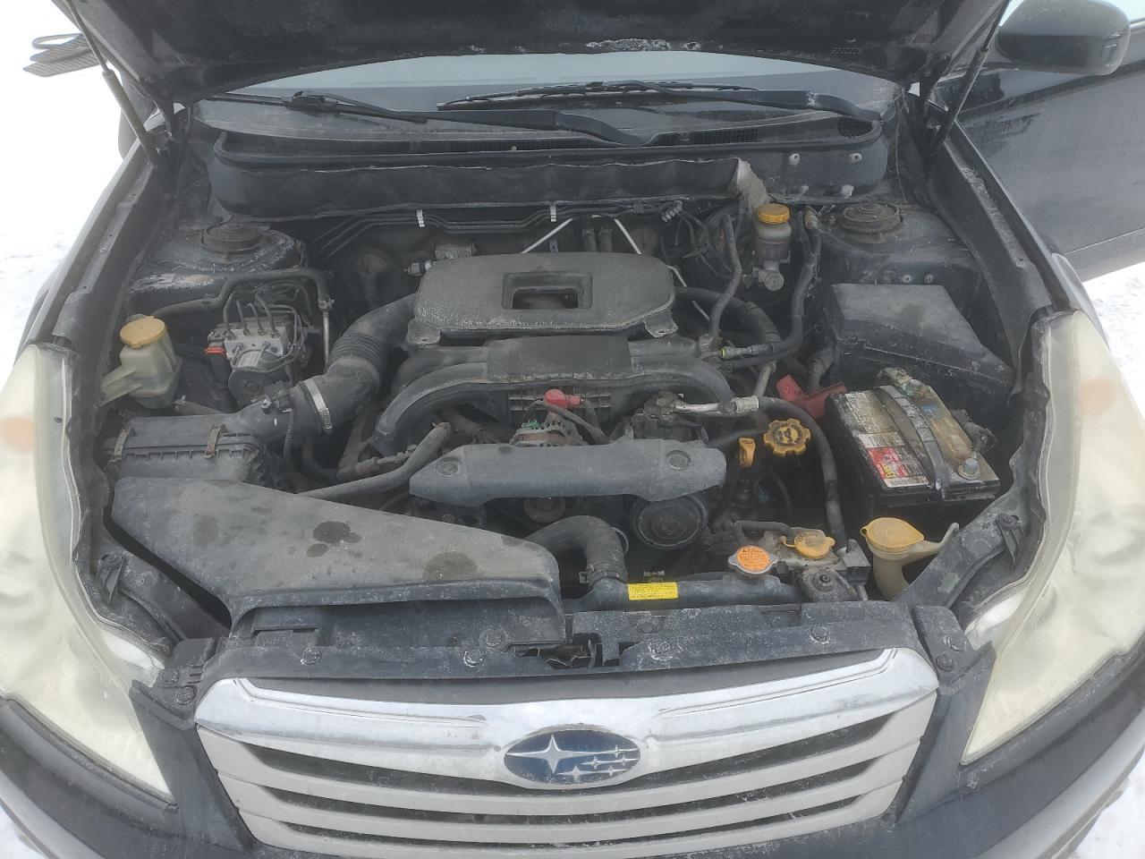 2010 SUBARU Outback