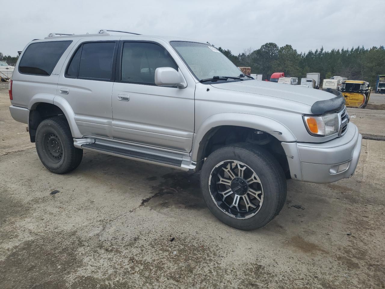 2000 TOYOTA 4Runner