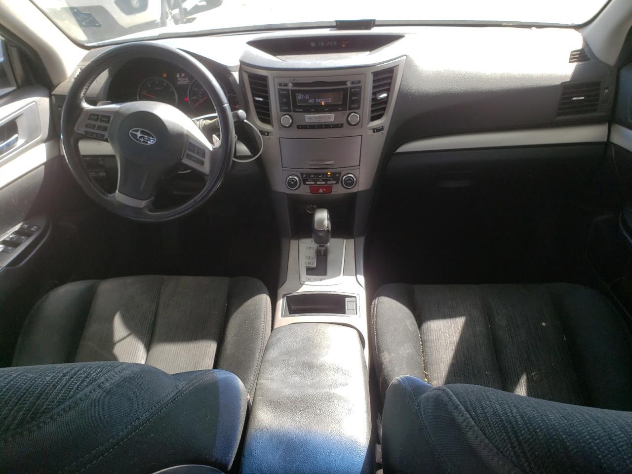 2013 SUBARU Outback