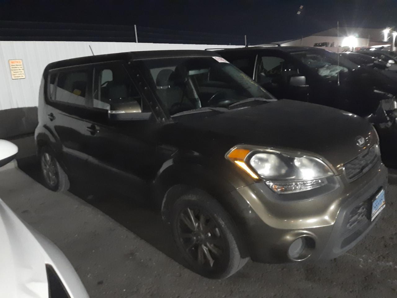 2013 KIA SOUL