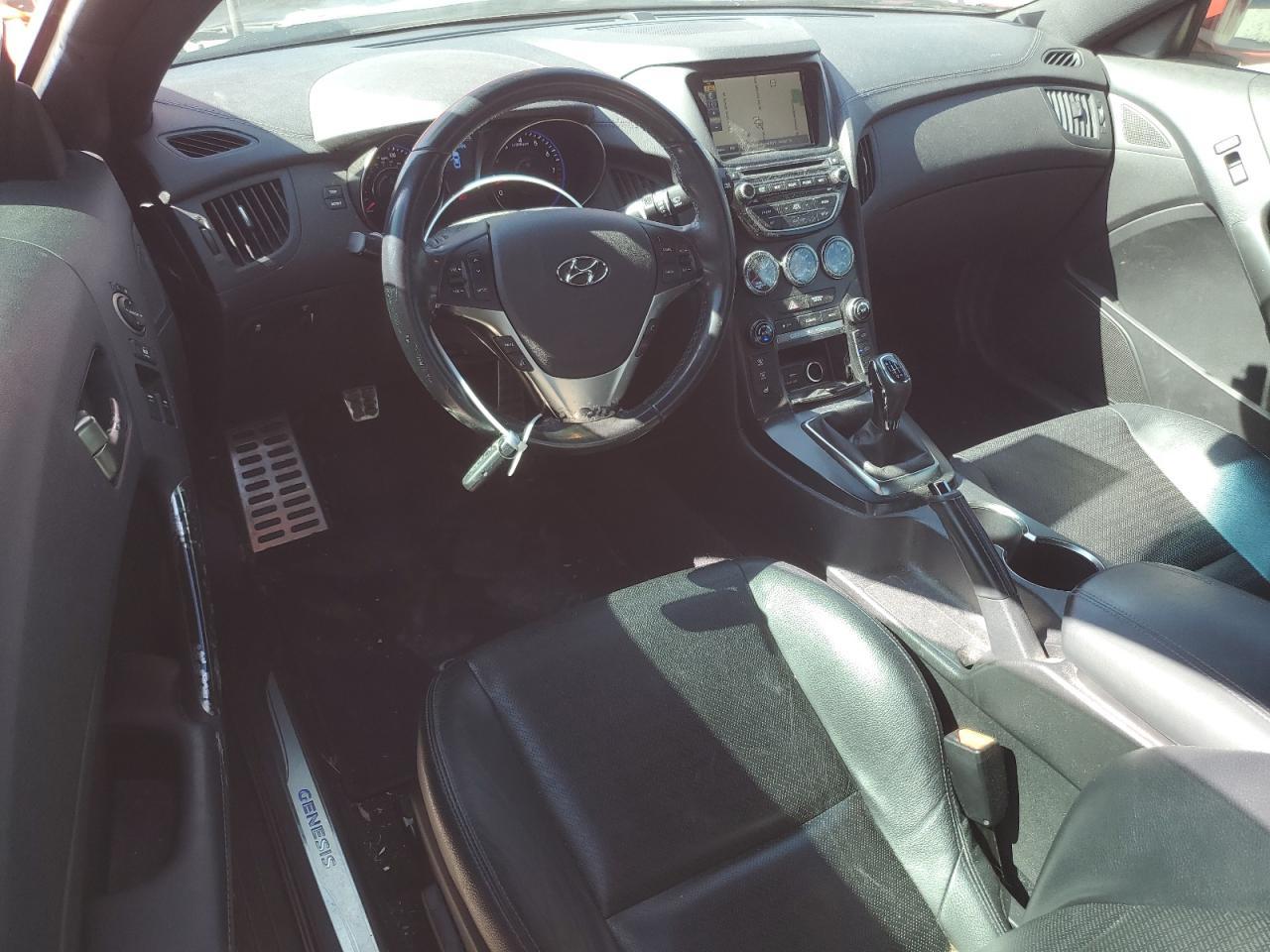 2015 HYUNDAI GENESIS