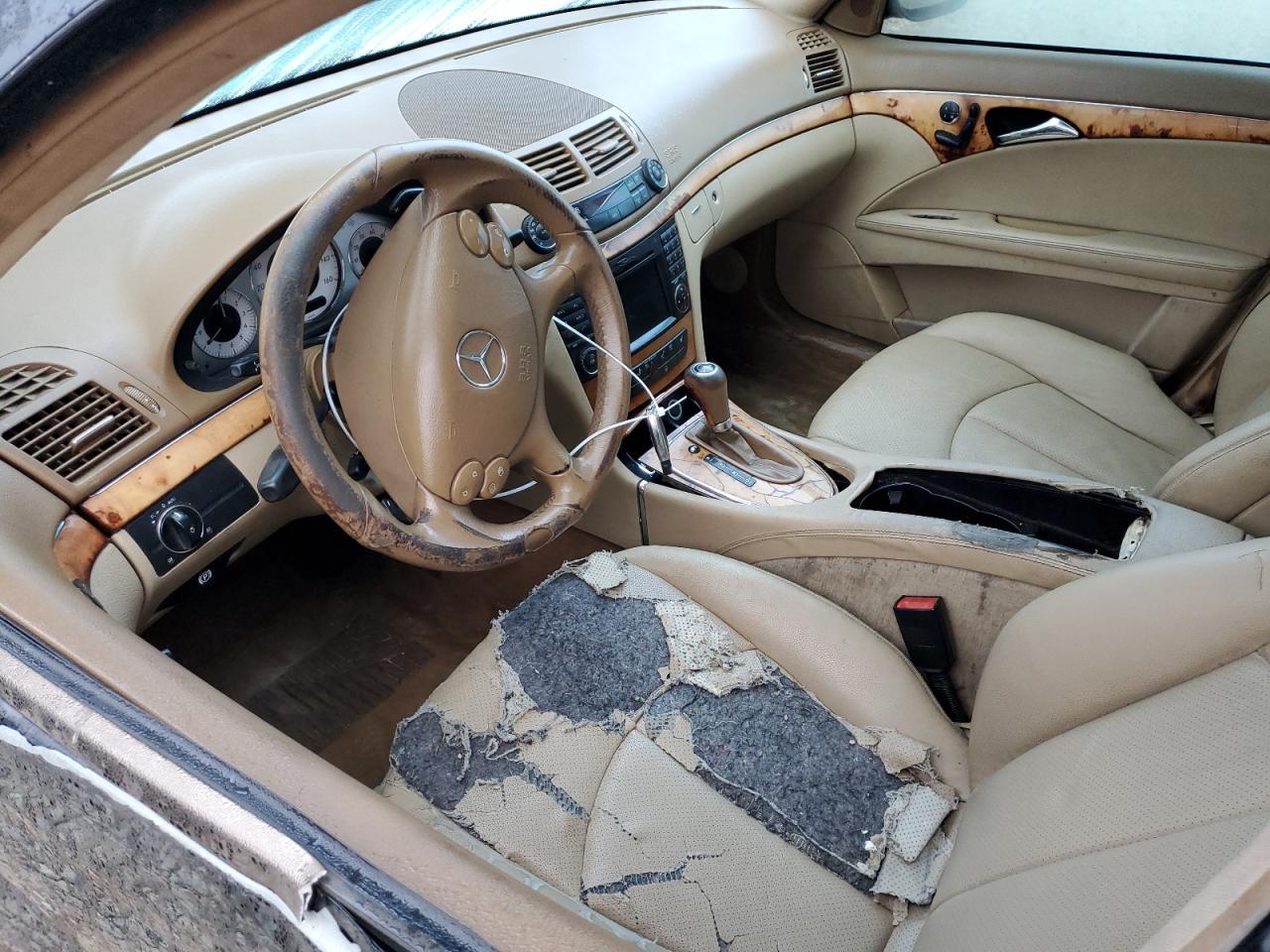 2009 MERCEDES-BENZ E-Class