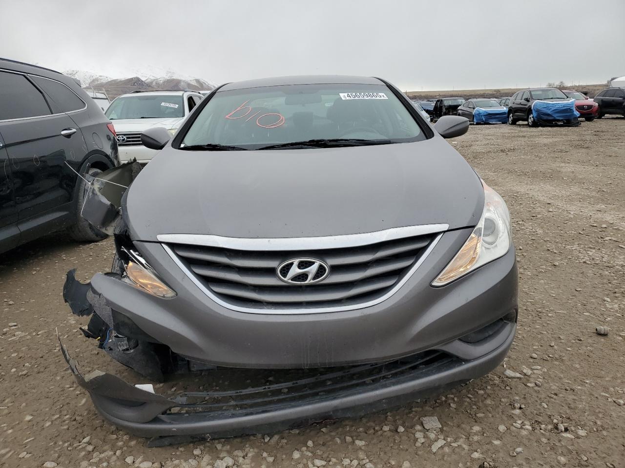 2011 HYUNDAI SONATA