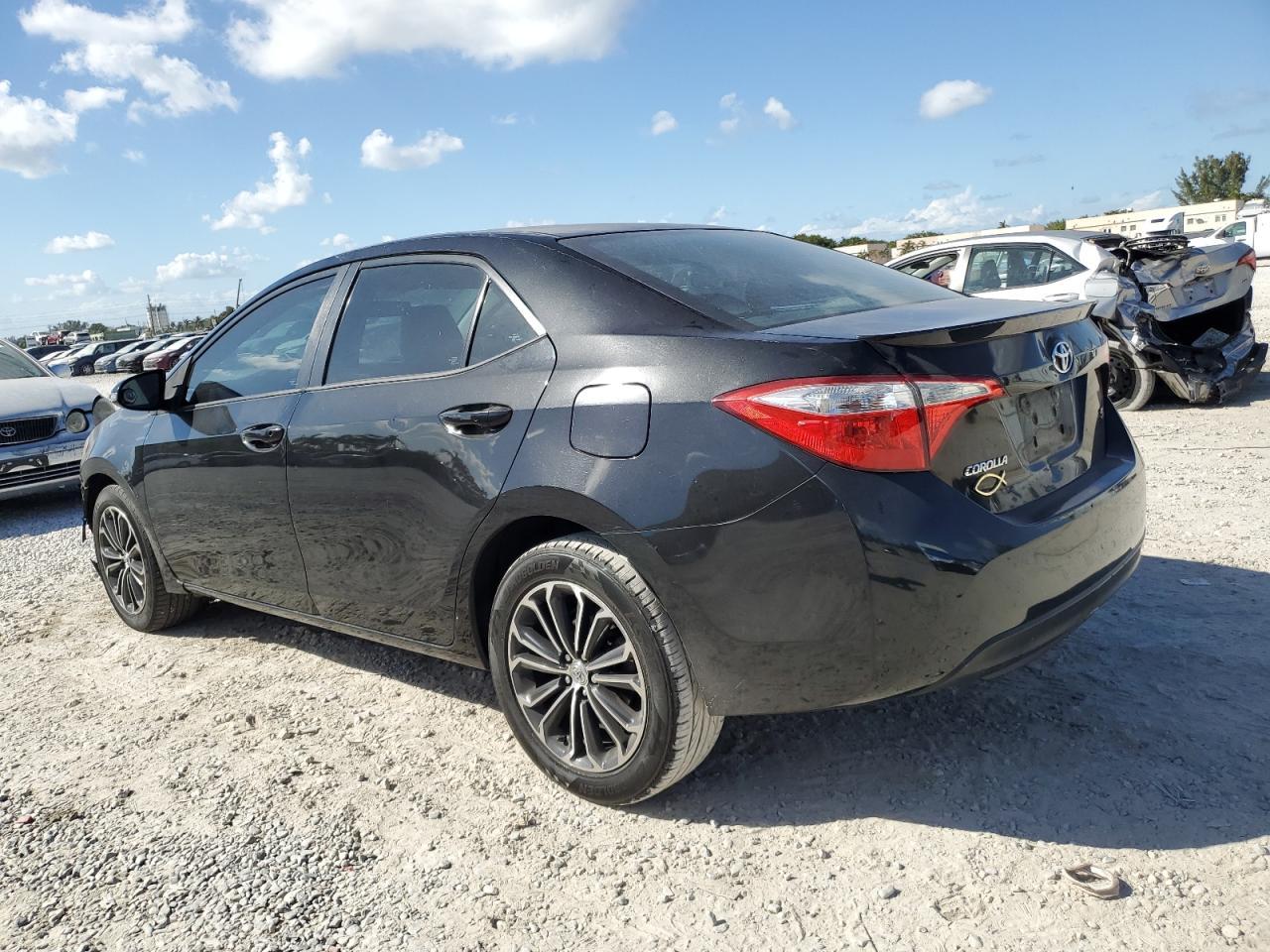 2016 TOYOTA COROLLA