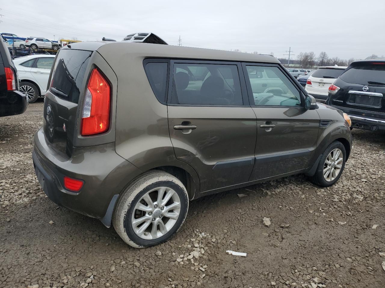 2013 KIA SOUL