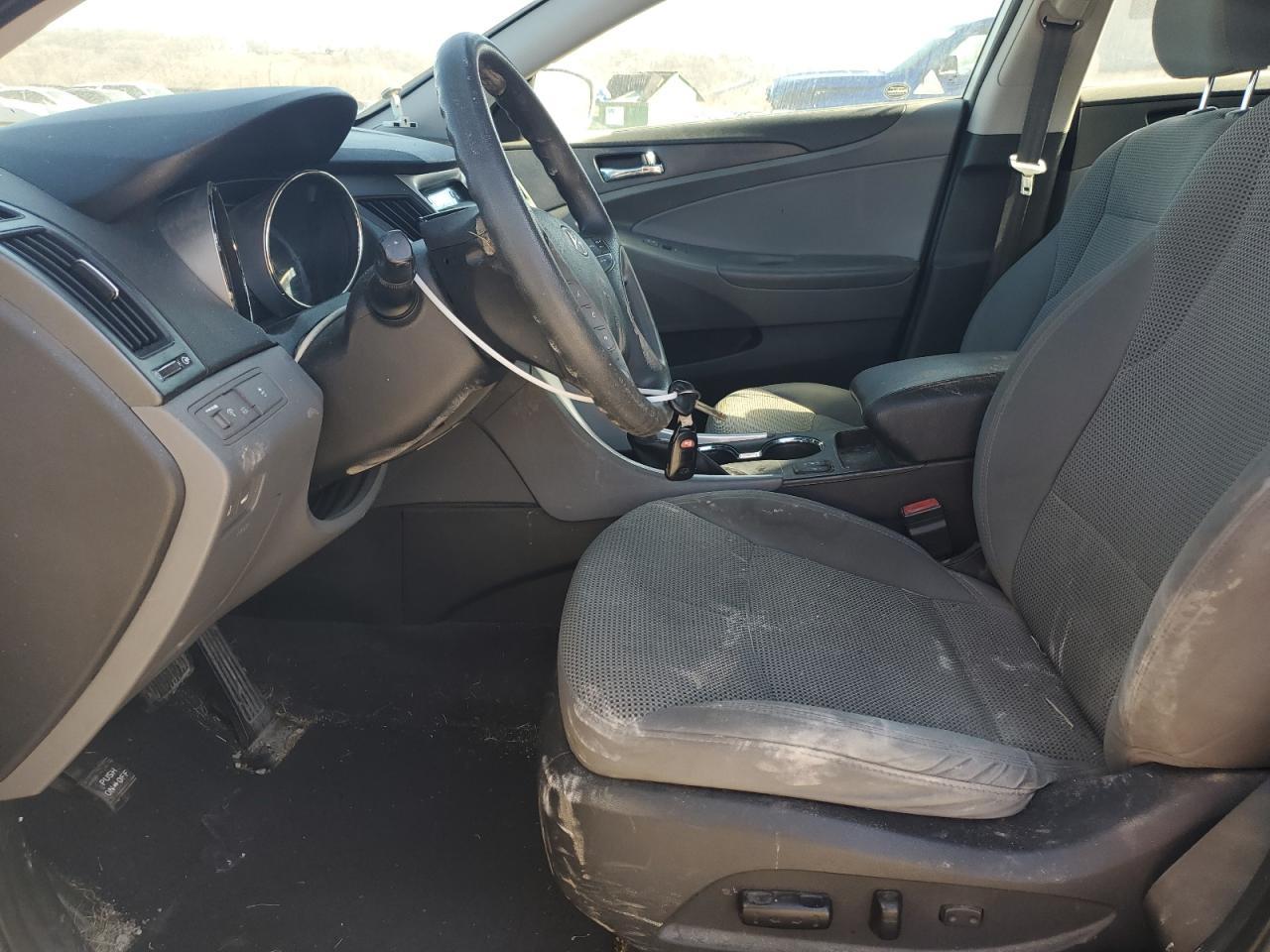 2013 HYUNDAI SONATA