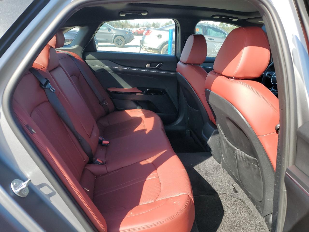 2025 KIA K5