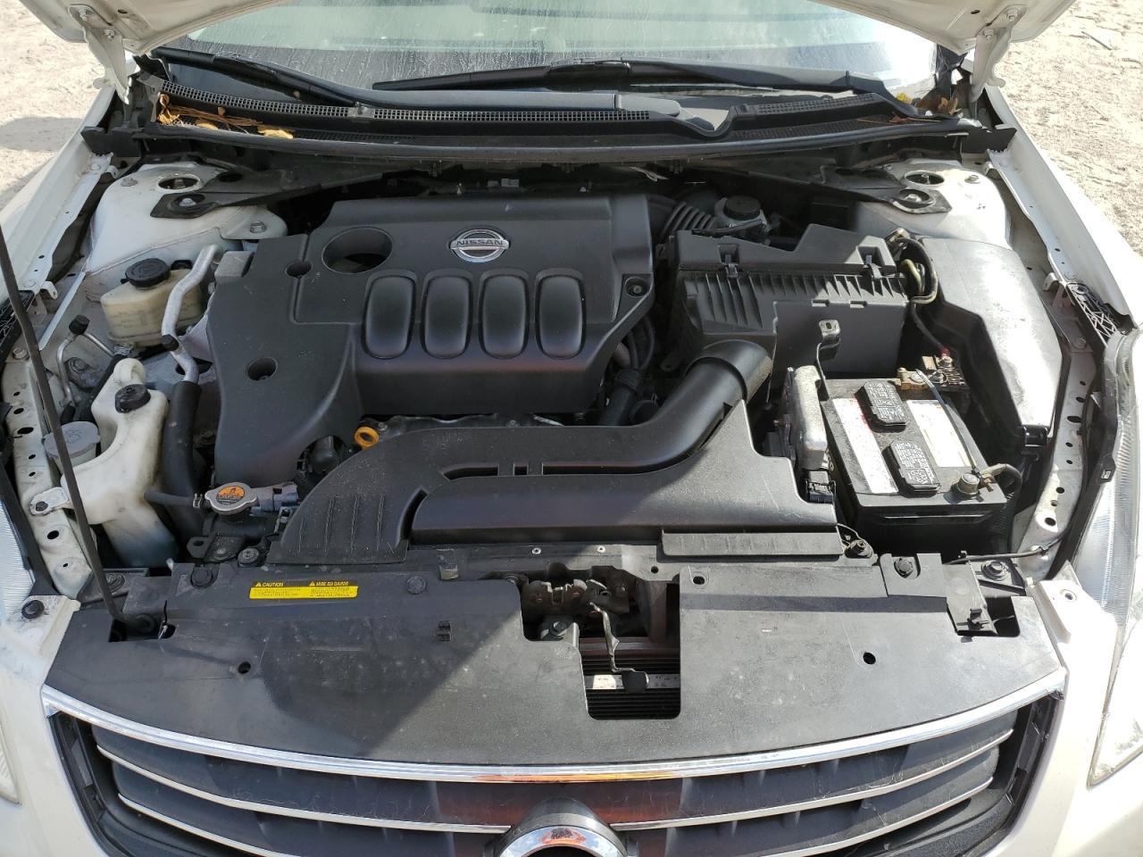 2010 NISSAN ALTIMA