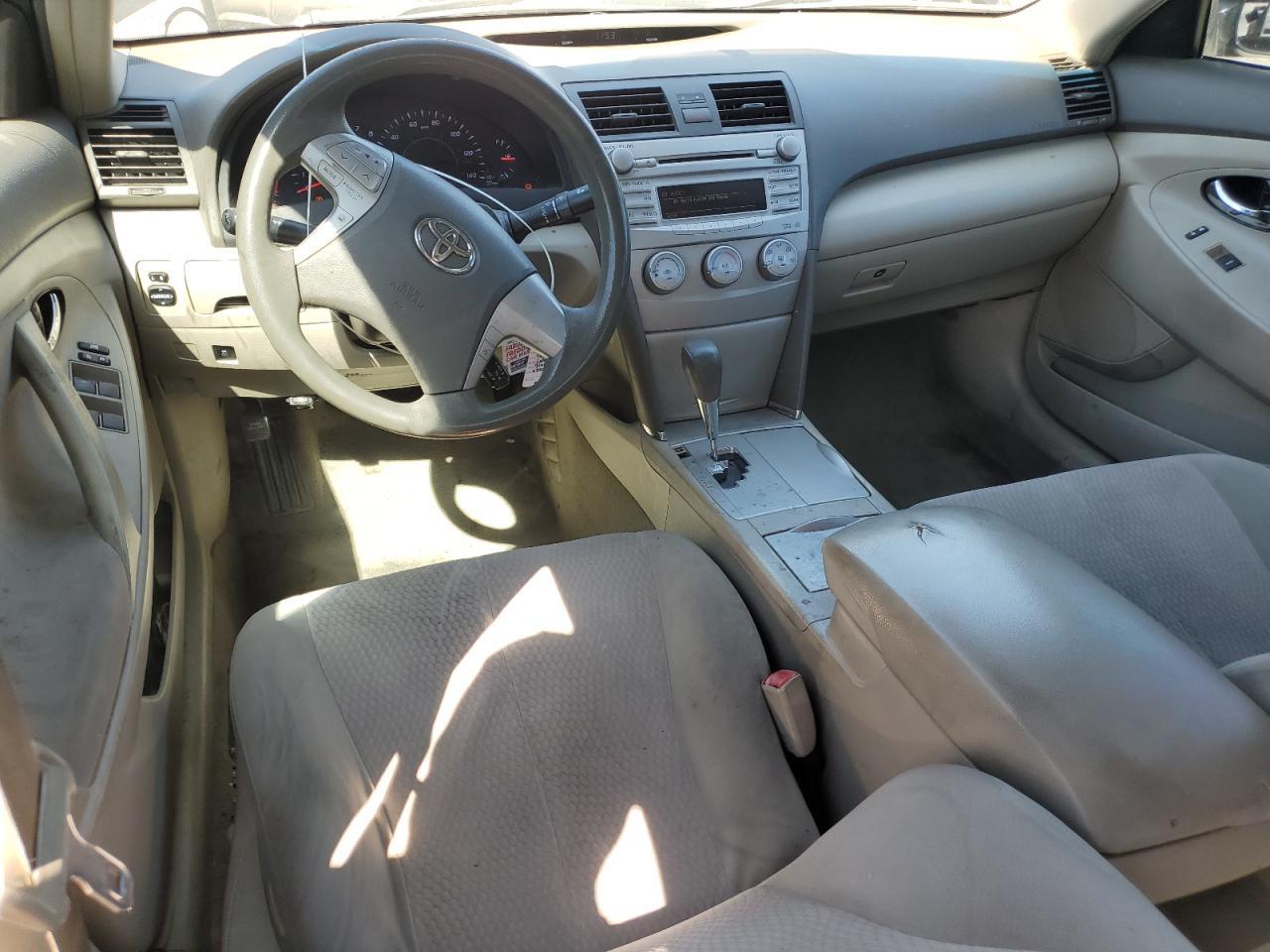 2011 TOYOTA CAMRY