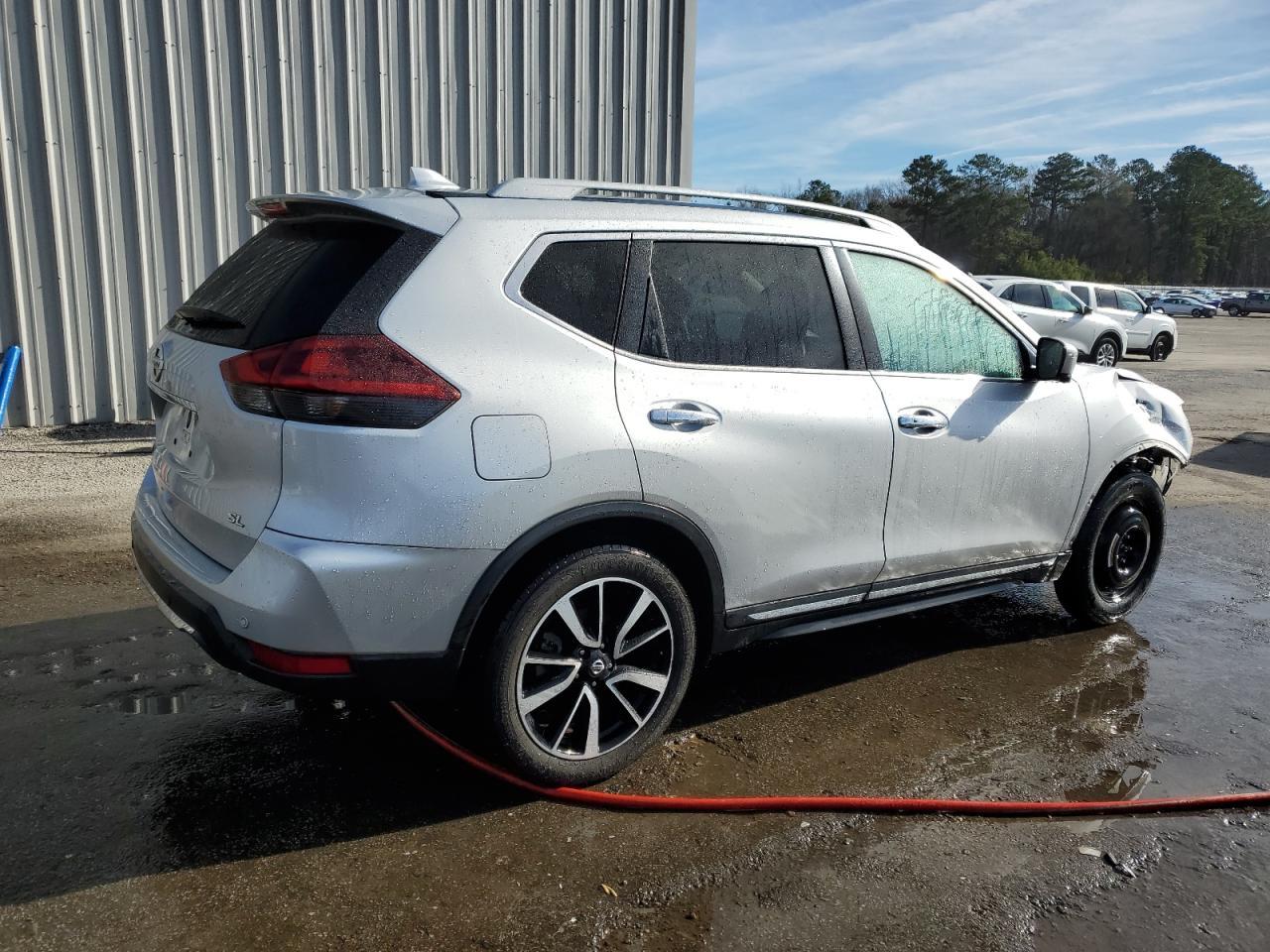 2019 NISSAN ROGUE