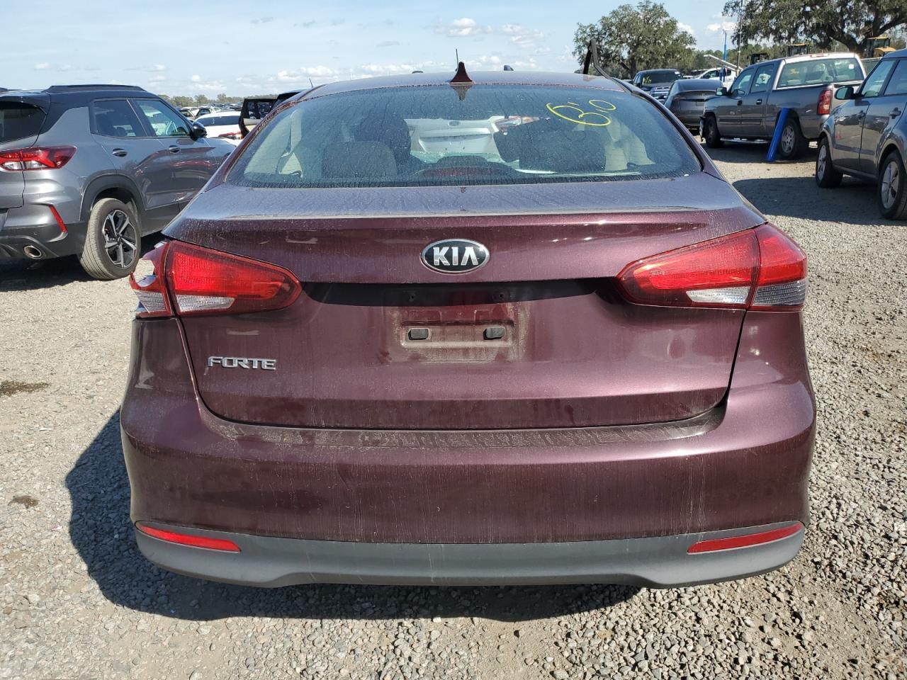 2017 KIA FORTE