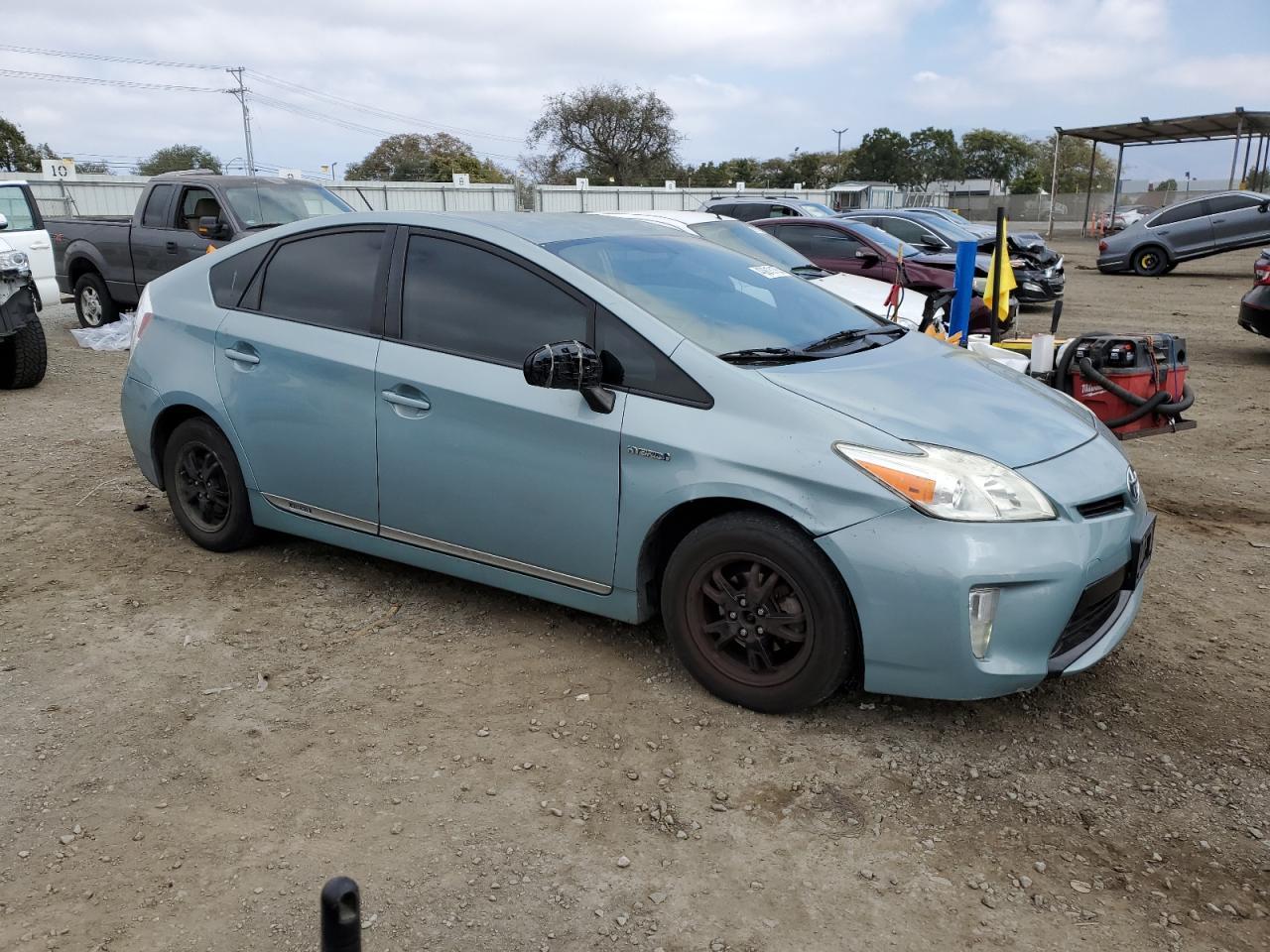 2013 TOYOTA PRIUS