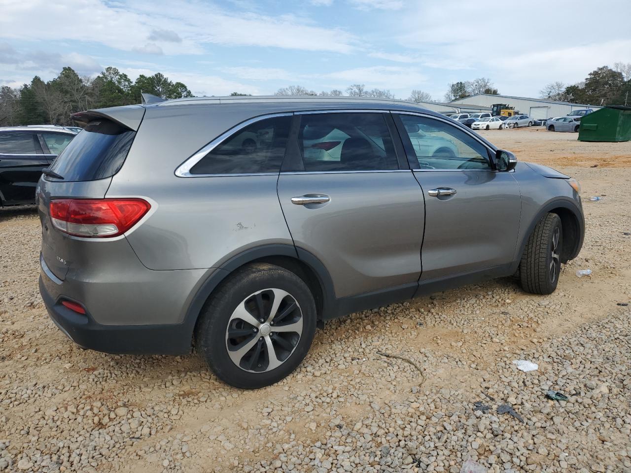 2016 KIA SORENTO