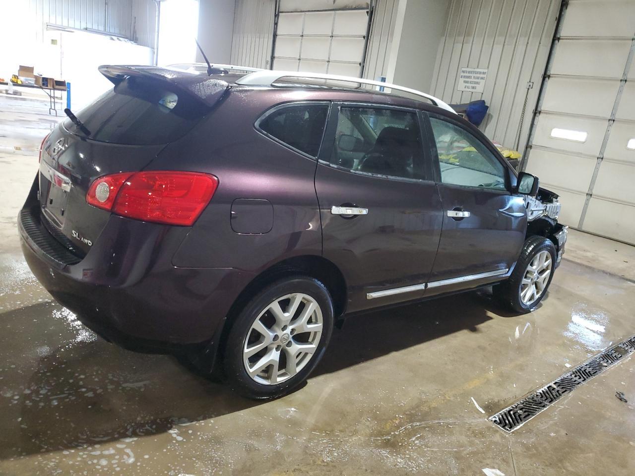 2012 NISSAN ROGUE