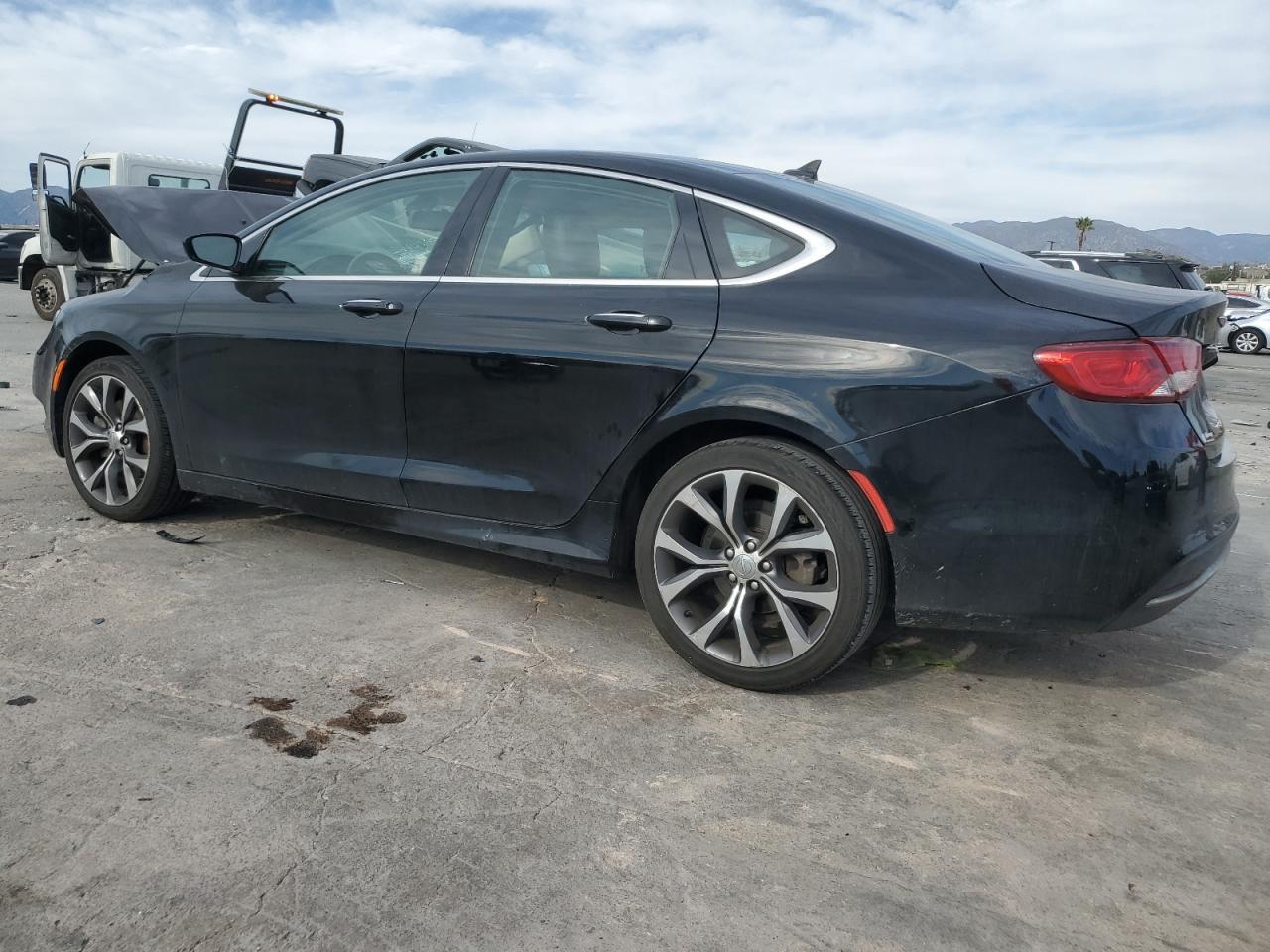 2015 CHRYSLER 200