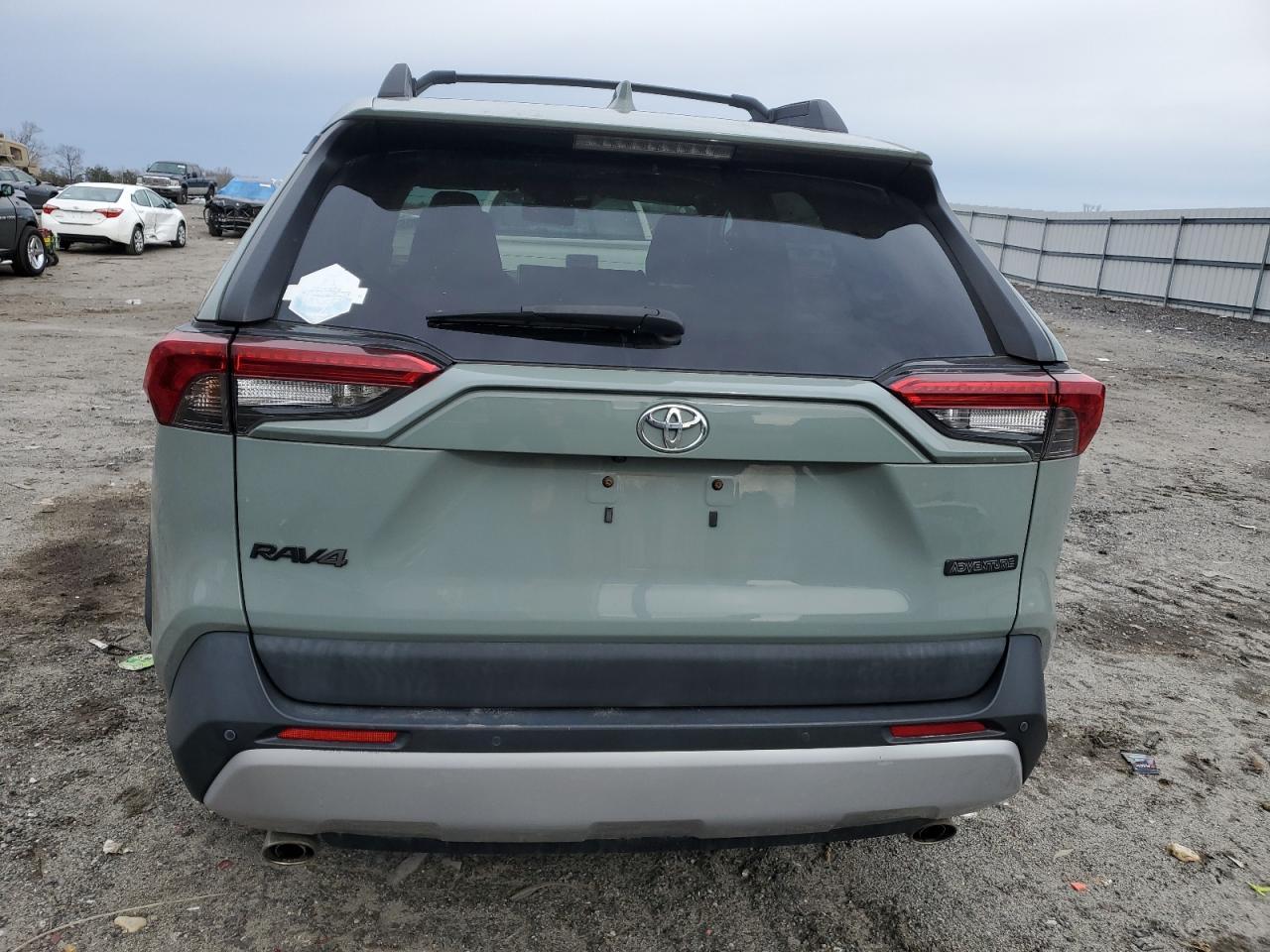 2019 TOYOTA RAV4