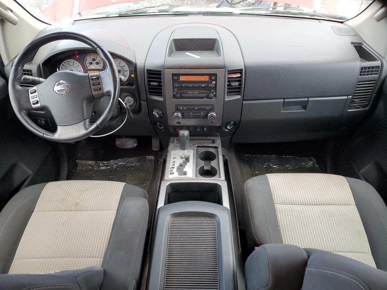 2012 NISSAN Titan