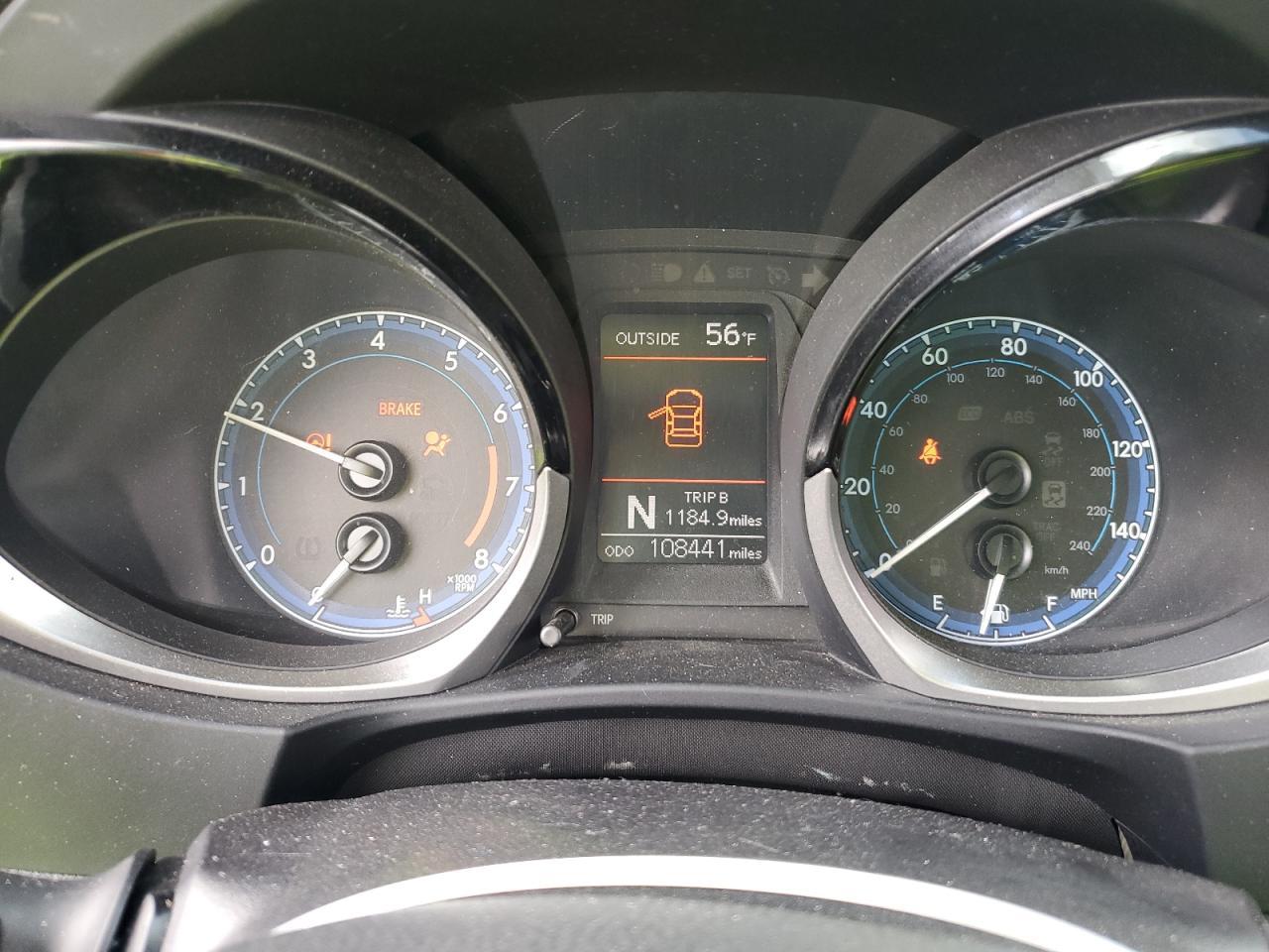 2015 TOYOTA COROLLA
