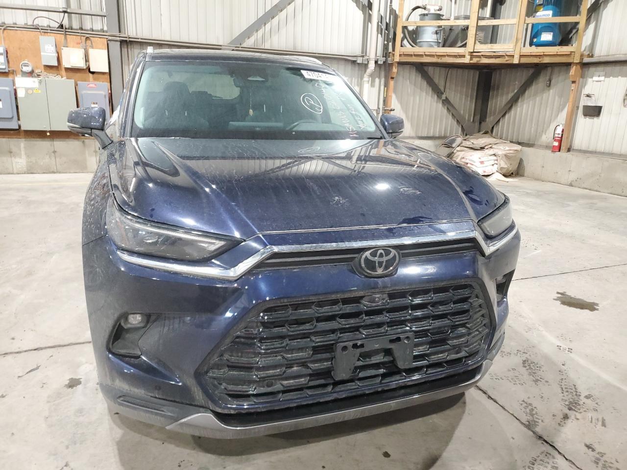 2024 TOYOTA HIGHLANDER