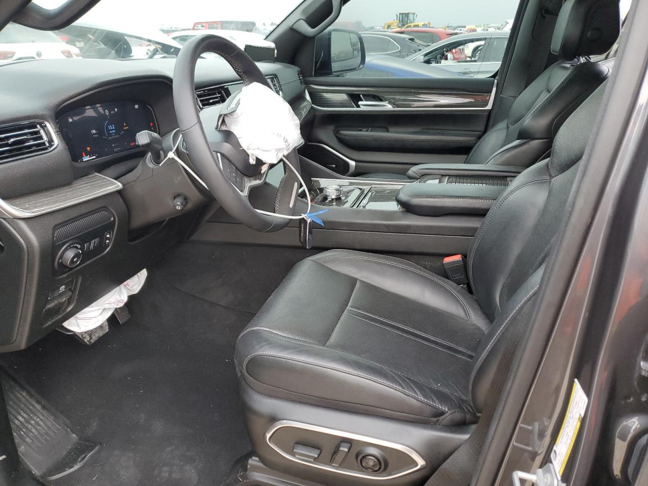 2022 JEEP Wagoneer