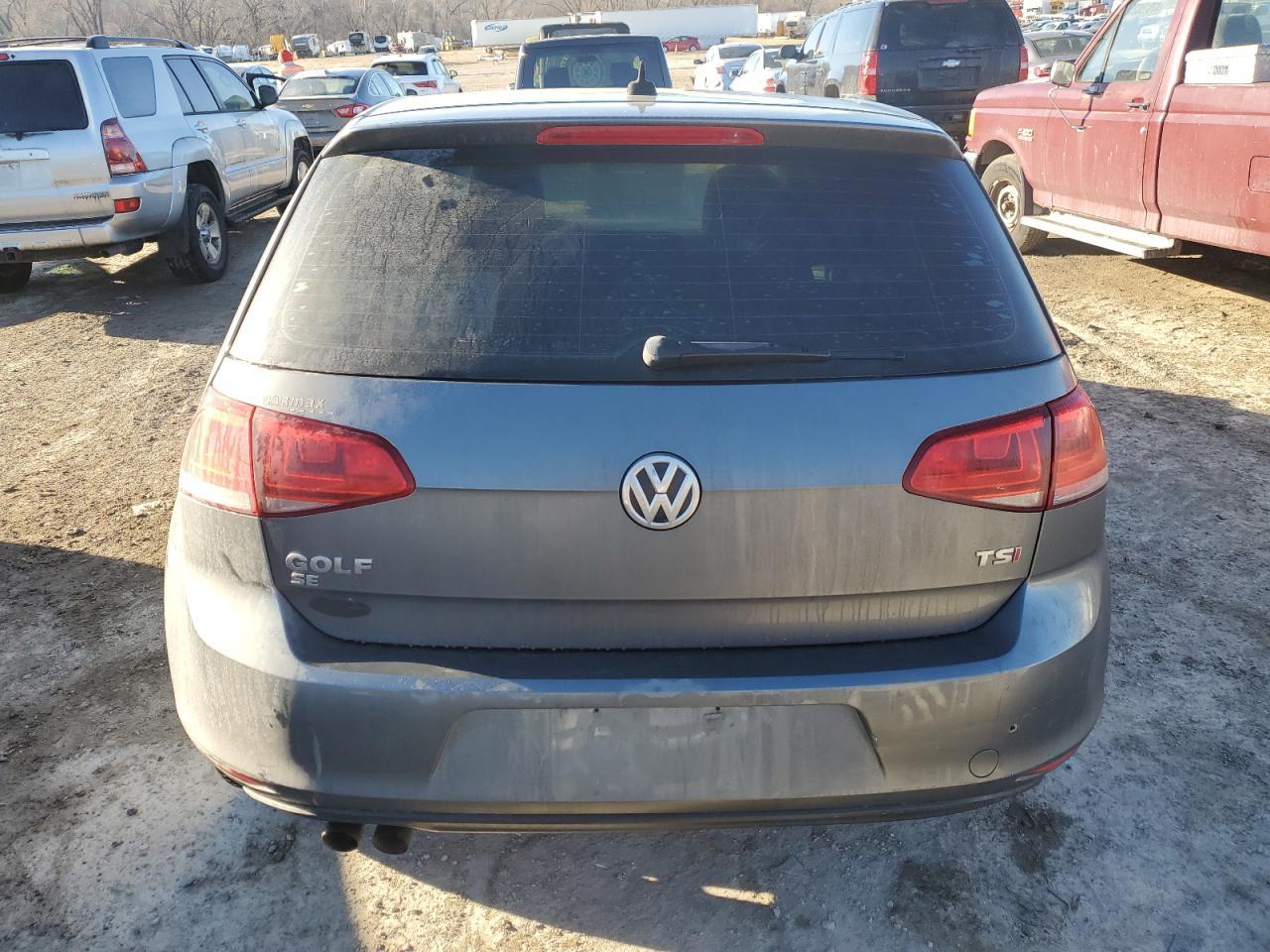 2016 VOLKSWAGEN GOLF