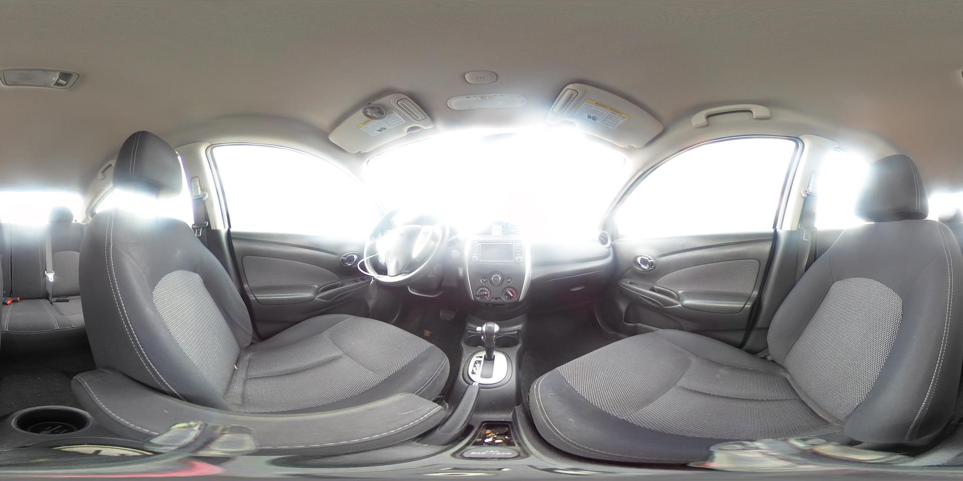 2015 NISSAN VERSA