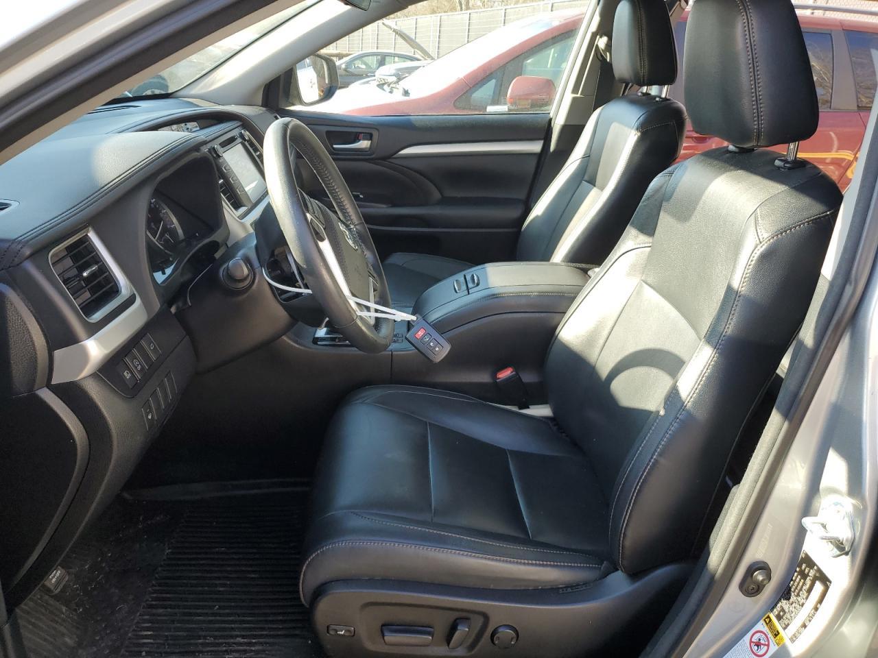 2018 TOYOTA HIGHLANDER
