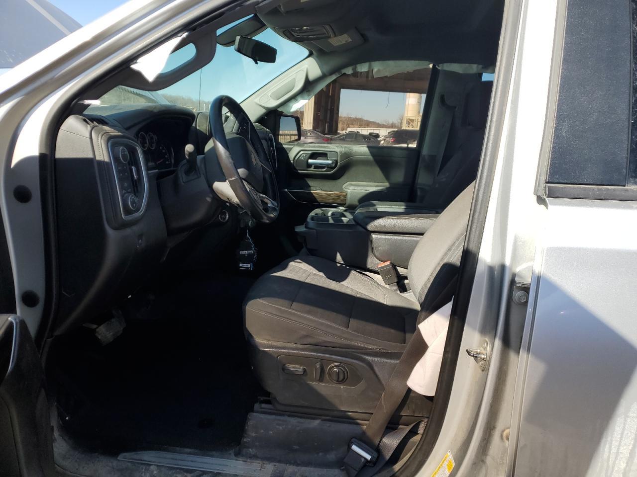 2021 CHEVROLET Silverado