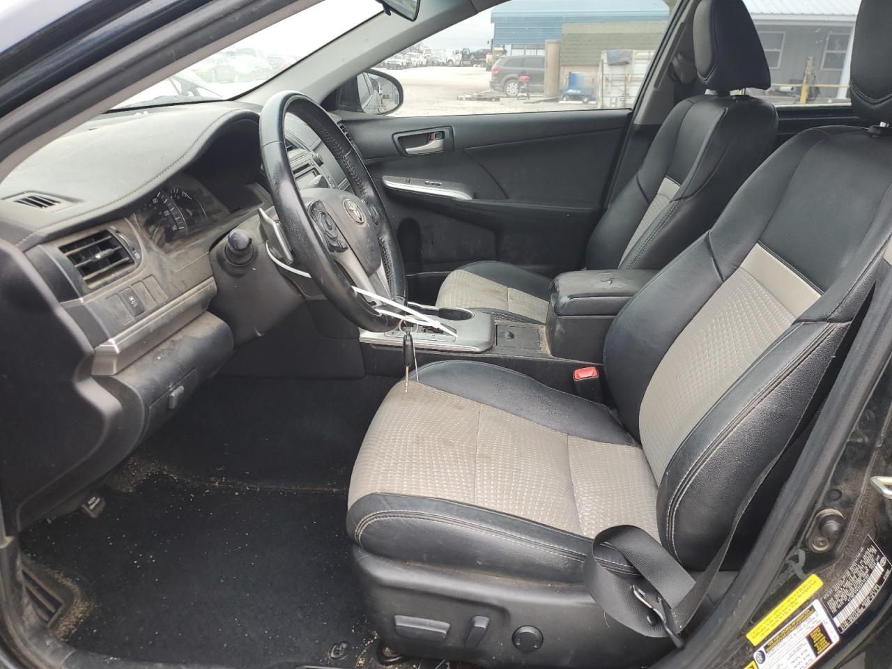 2014 TOYOTA CAMRY