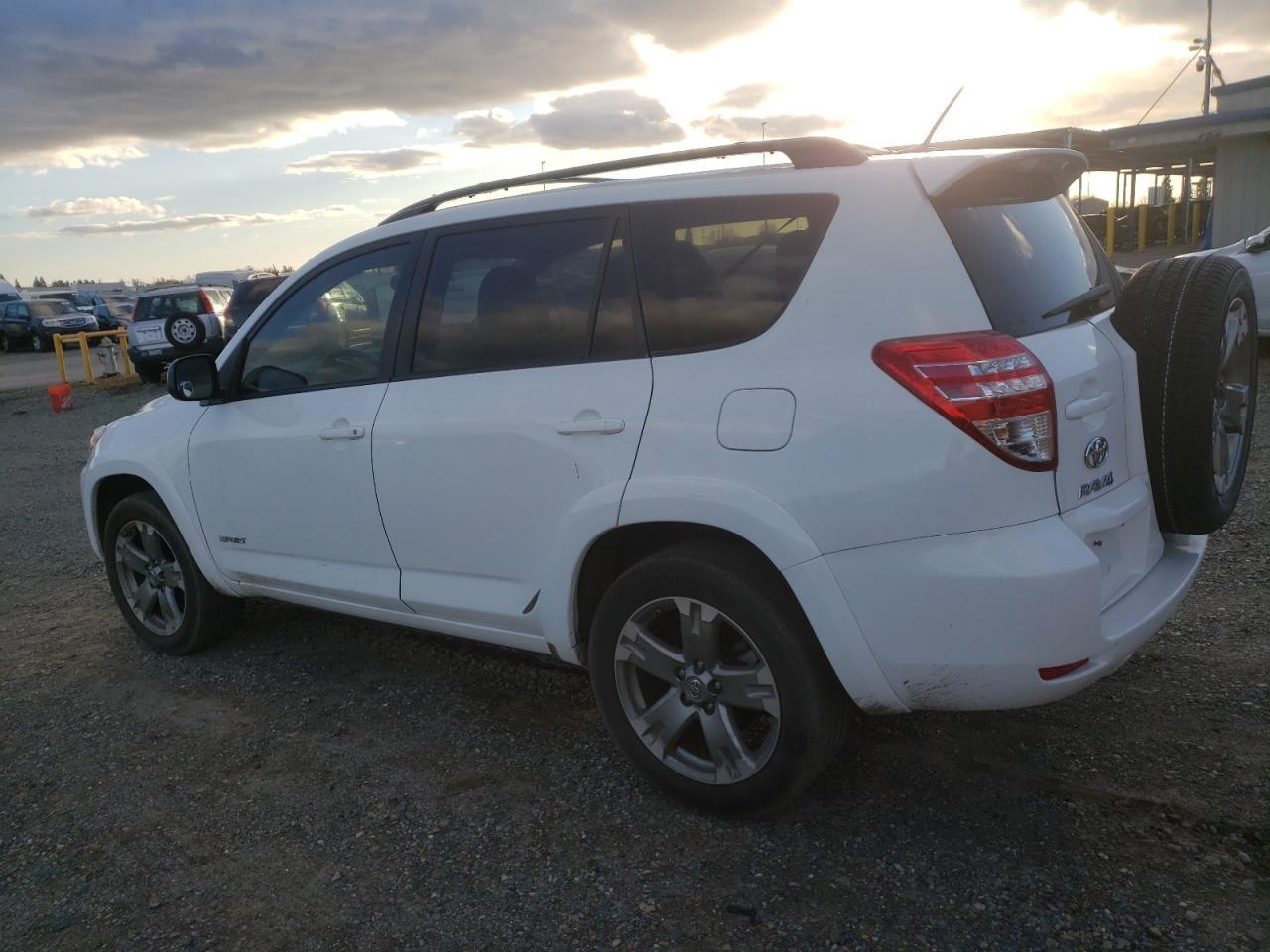 2012 TOYOTA RAV4