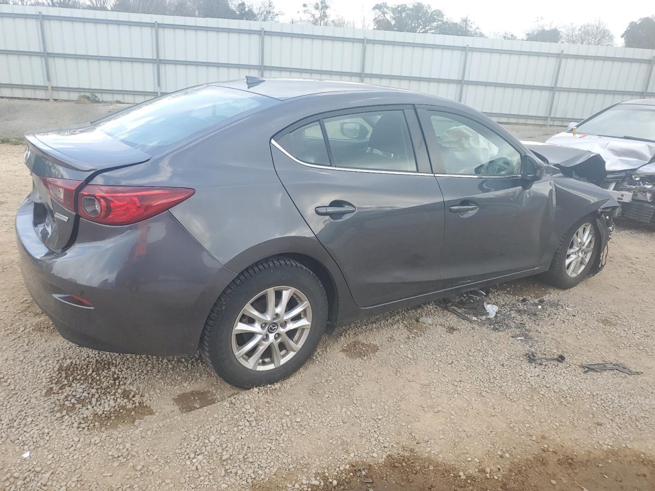 2015 MAZDA 3